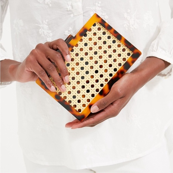 RAE OF LIGHT // Tortoise Cane Acrylic Clutch Tuckernuck - Picture 2 of 7